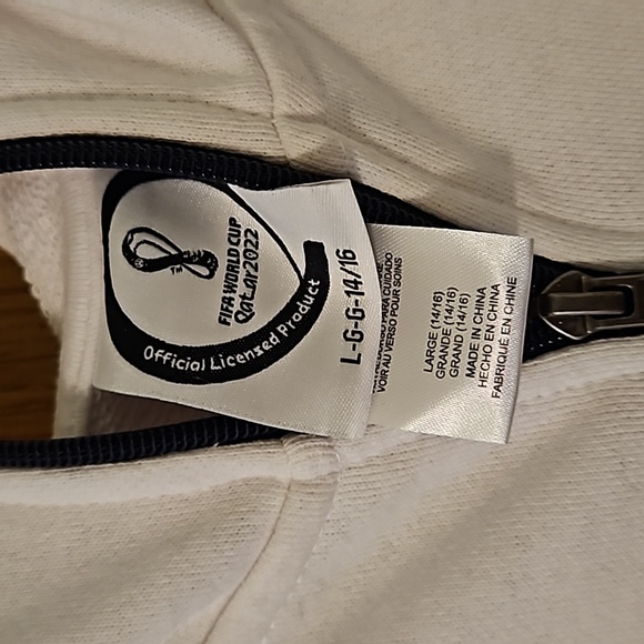 Fifa World Cup 2022 Official Team USA hoodedfull zip sweatshirt sz.14-16 - Picture 5 of 8